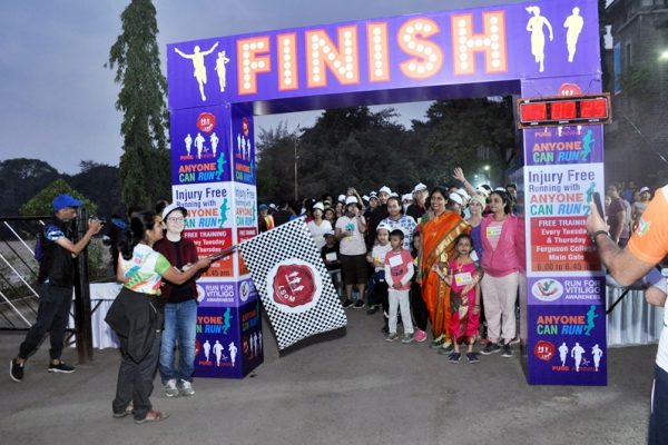 vipoc_Flag Off by Dr Maya Tulpule at Run for Vitiligo